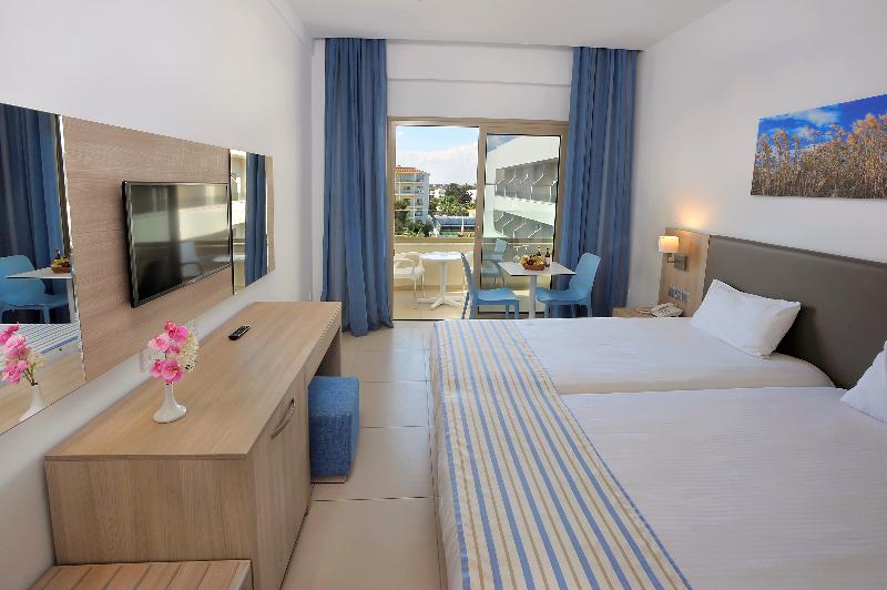 Nissiana Hotel and Bungalows - Oda