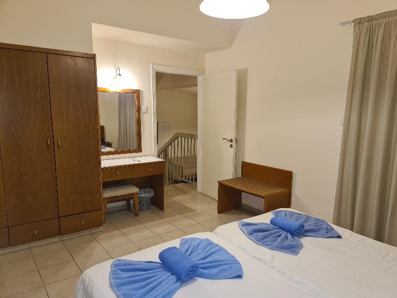 Nissiana Hotel and Bungalows - Oda