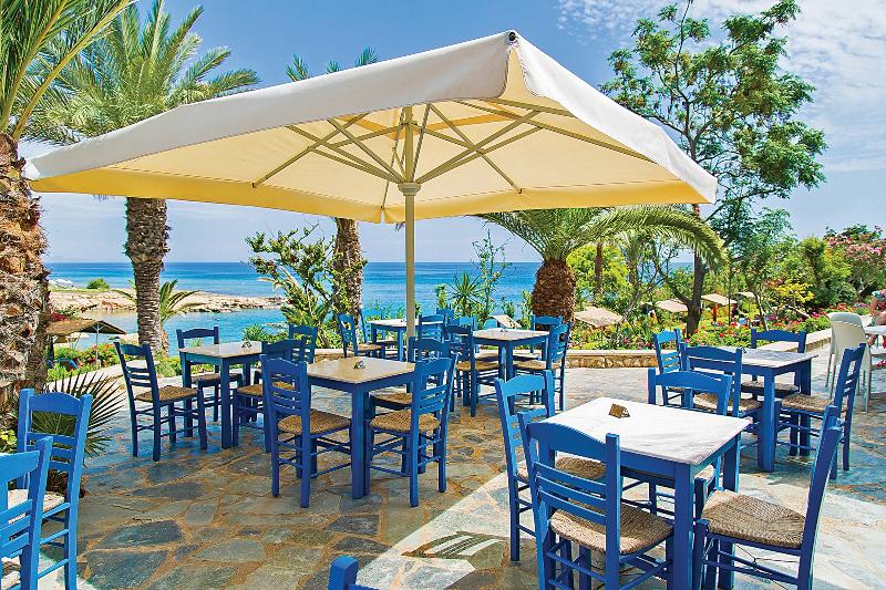 Crystal Springs Beach Hotel - Restoran
