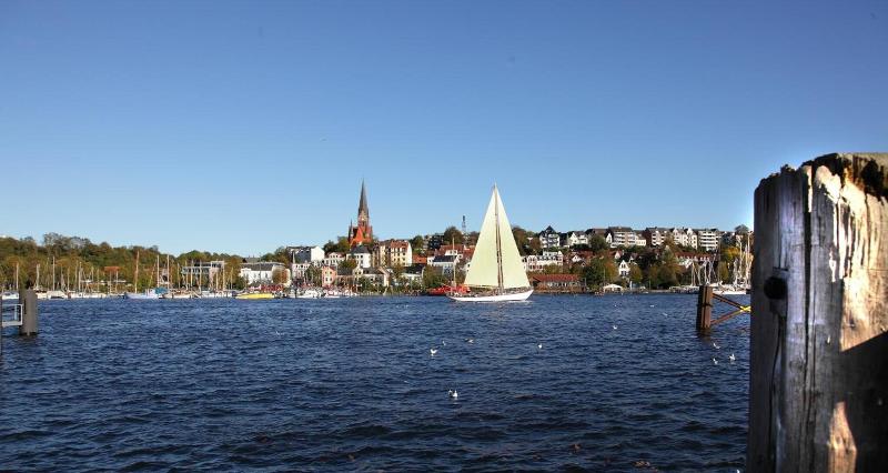 Am Fjord - Genel
