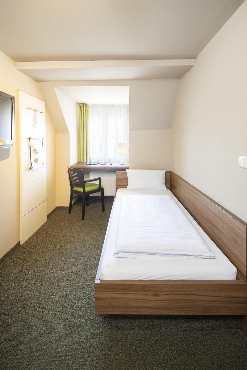 Riku Hotel Memmingen Hallhof - Oda