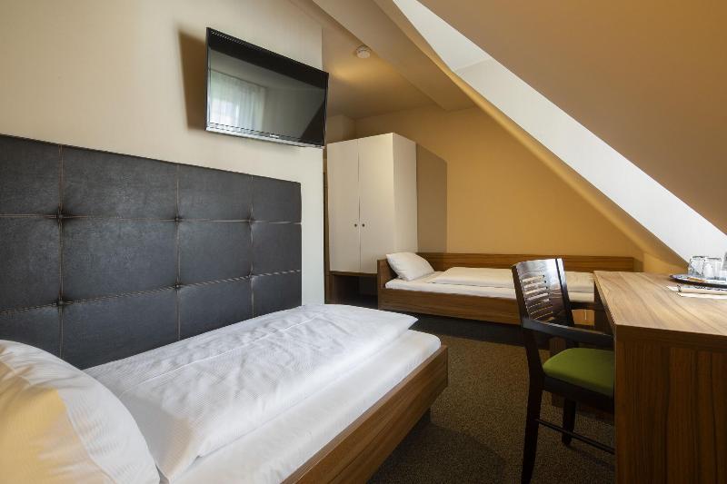 Riku Hotel Memmingen Hallhof - Oda