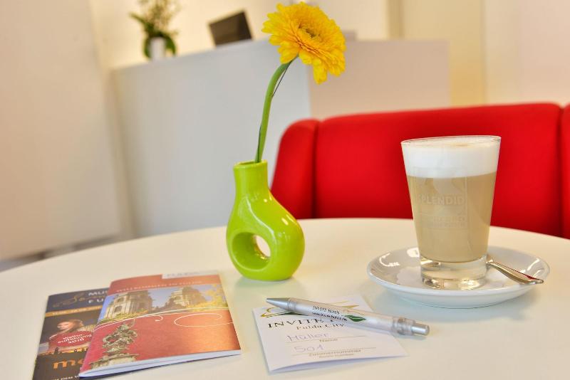 Invite Hotel Fulda City Hauptbahnhof - Lobi