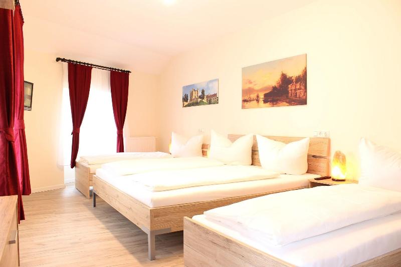 Garni City Hotel - Oda