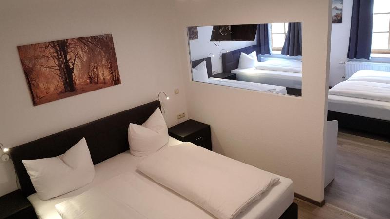 Garni City Hotel - Oda
