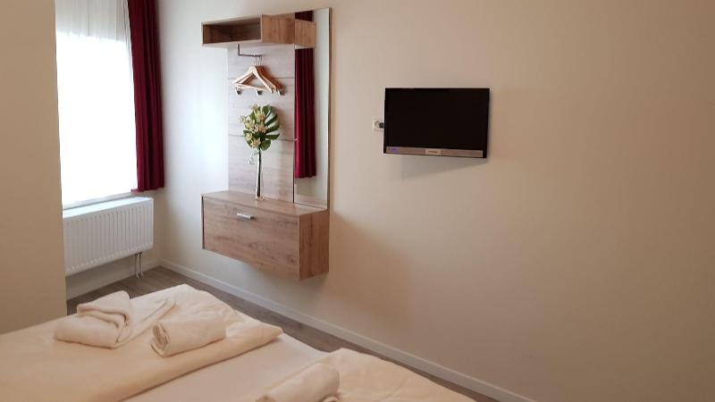 Garni City Hotel - Oda