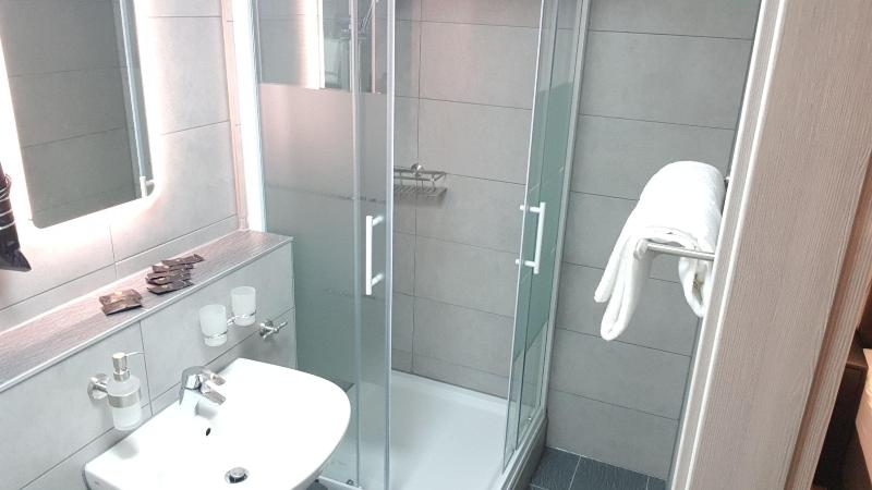 Garni City Hotel - Oda