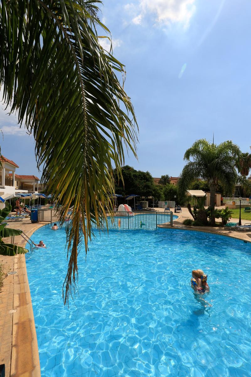 Sun Palace Protaras Waterpark Resort - Havuz