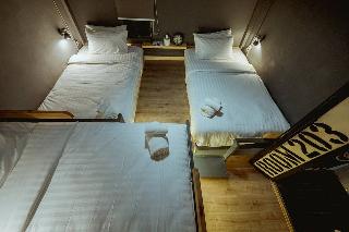 Zeds Hostel Bangkok by ZUZU fotoÄŸrafÄ±