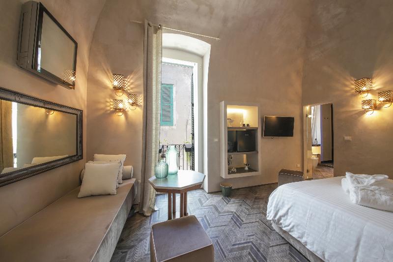 Al Console Luxury Suite - Oda