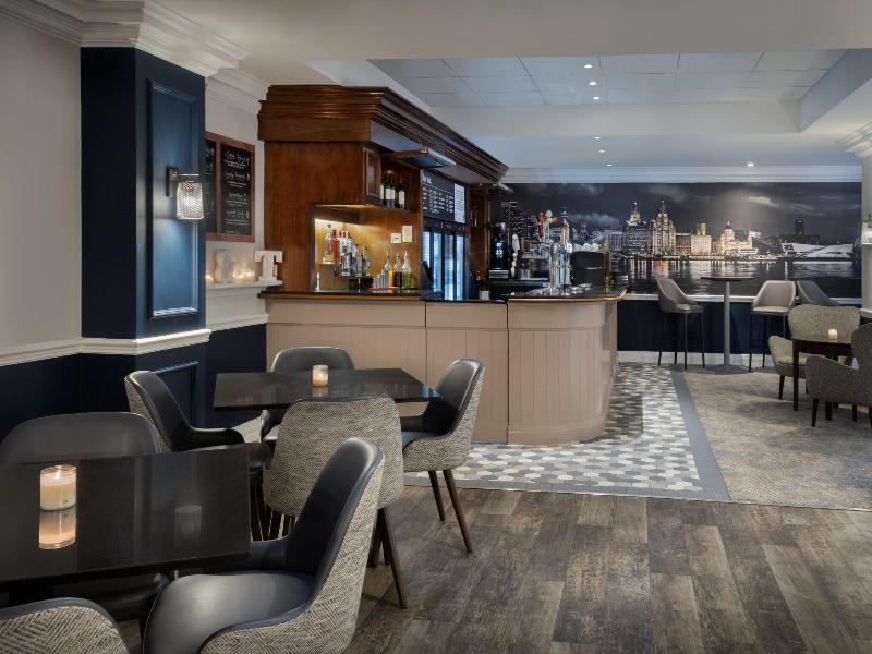 Delta Hotels by Marriott Liverpool City Centre - Bar