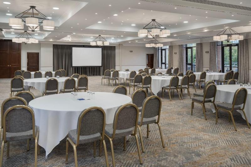 Delta Hotels by Marriott Liverpool City Centre - Toplantı