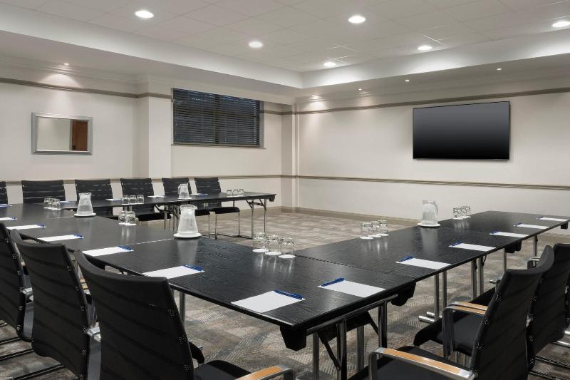 Delta Hotels by Marriott Liverpool City Centre - Toplantı