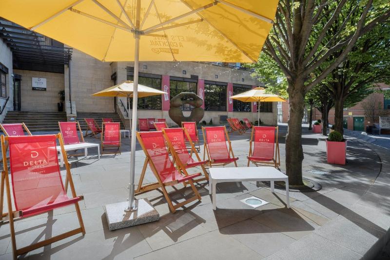 Delta Hotels by Marriott Liverpool City Centre - Teras