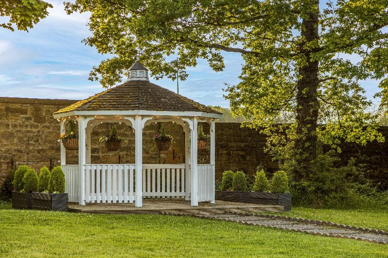 Grand Hotel Gosforth Park - Genel