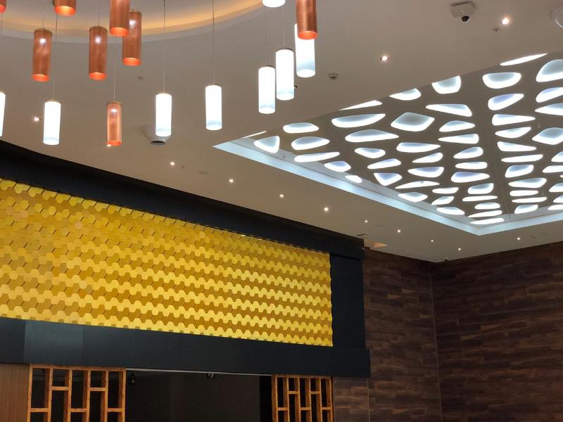 Grand Bellagio Batumi Convention & Casino Hotel - Lobi