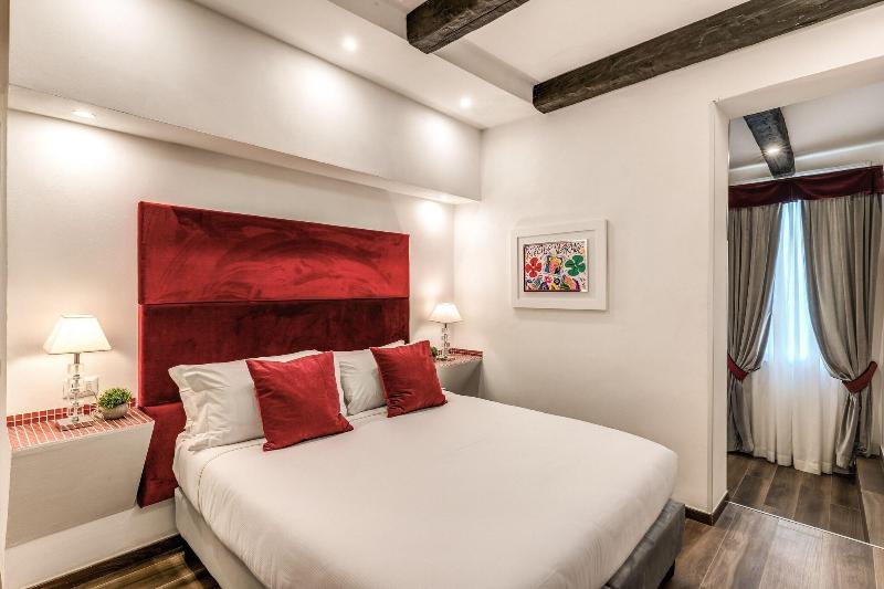 Piazza Di Spagna Comfort Rooms - Oda
