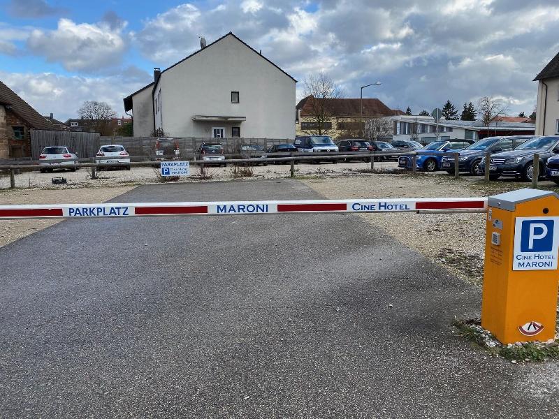 Cinehotel Maroni - Genel