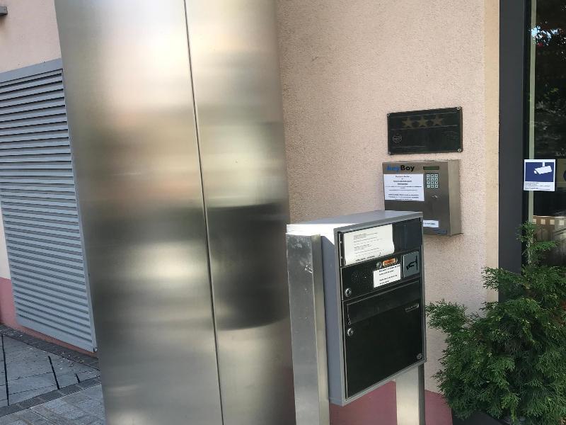 Cinehotel Maroni - Genel