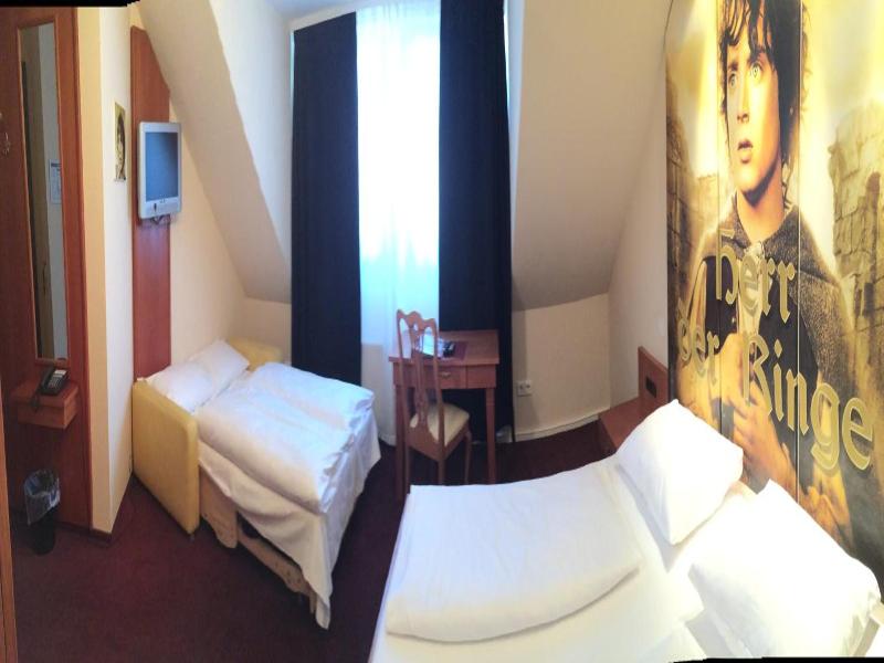 Cinehotel Maroni - Oda