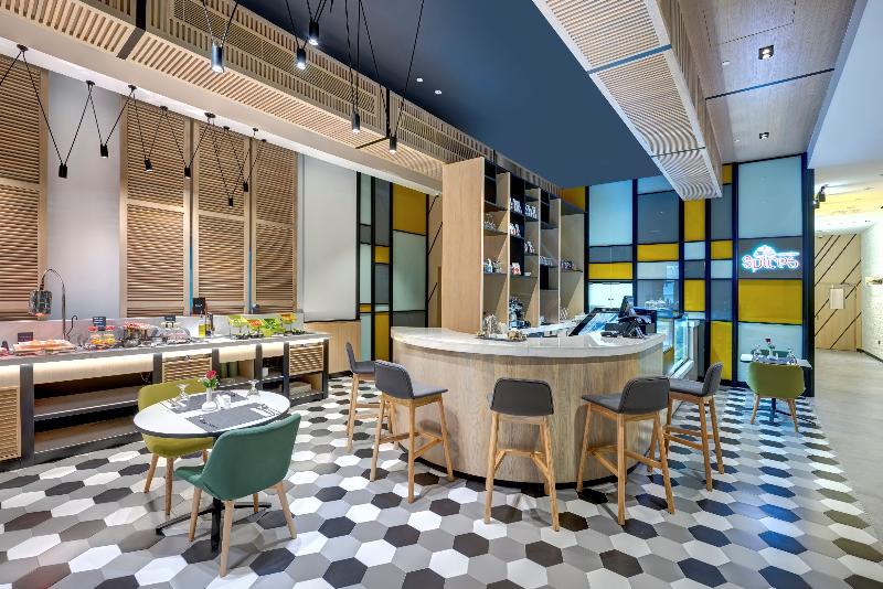 Urban Al Khoory - Restoran