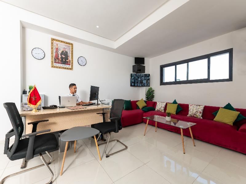 Garden Bay Appart Hotel - Lobi