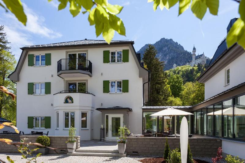 Villa Ludwig Suite Hotel - Genel