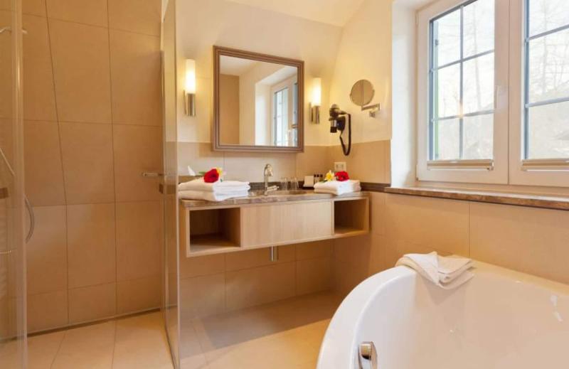 Villa Ludwig Suite Hotel - Oda