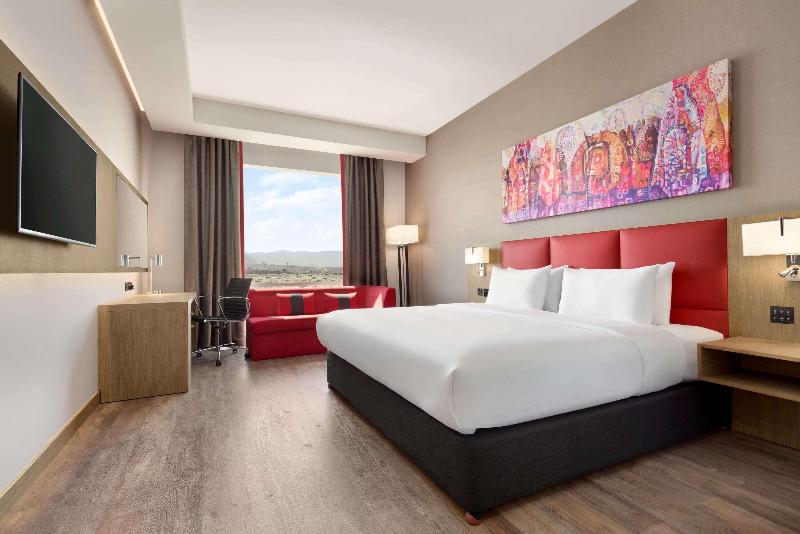 Ramada Encore By Wyndham Muscat Al-Ghubrah - Oda