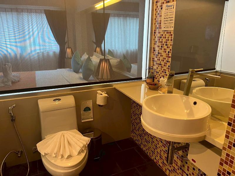 MORE Patong Hotel - Oda