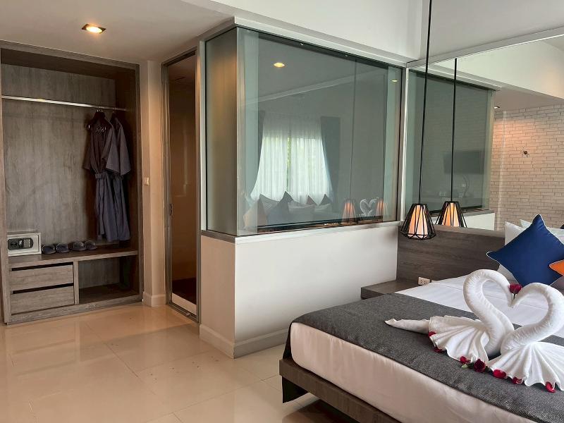 MORE Patong Hotel - Oda