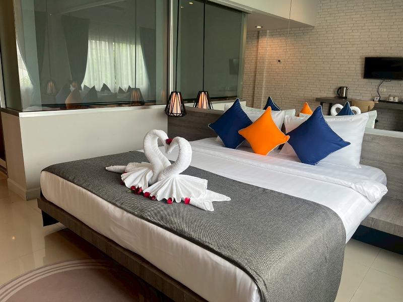 MORE Patong Hotel - Oda