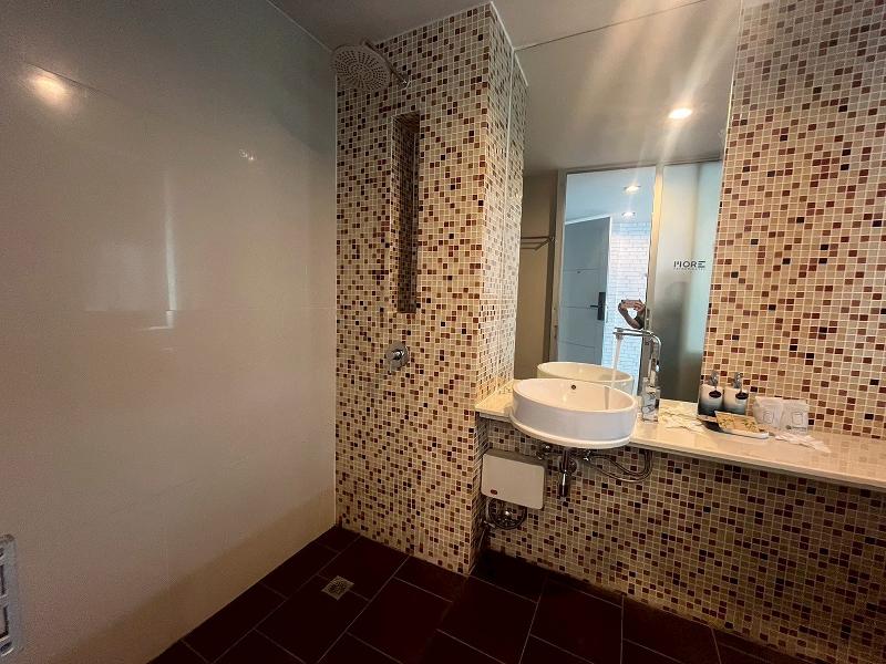 MORE Patong Hotel - Oda