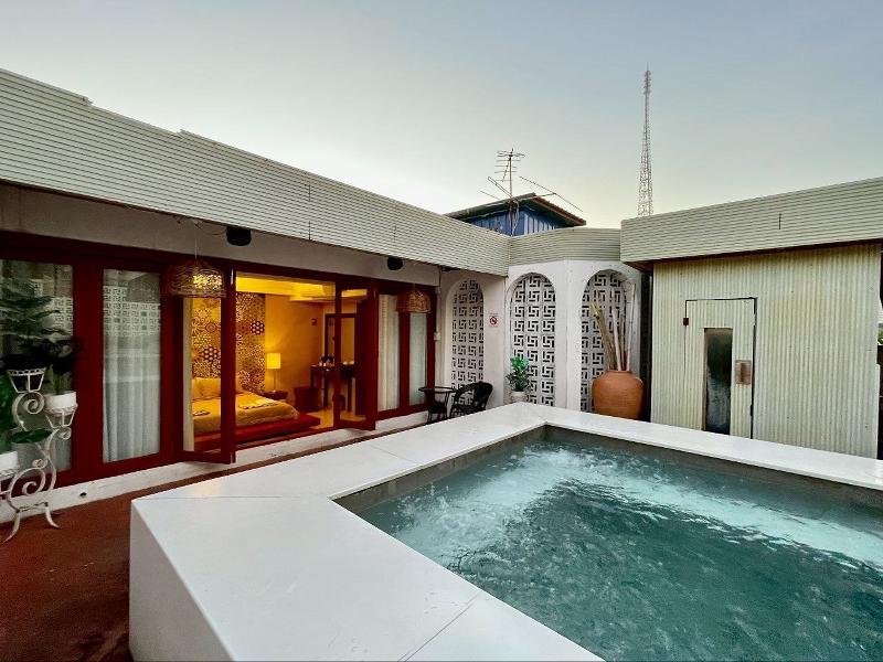 Blu Cabin Ari Stylish Gay Poshtel By Zuzu - Oda