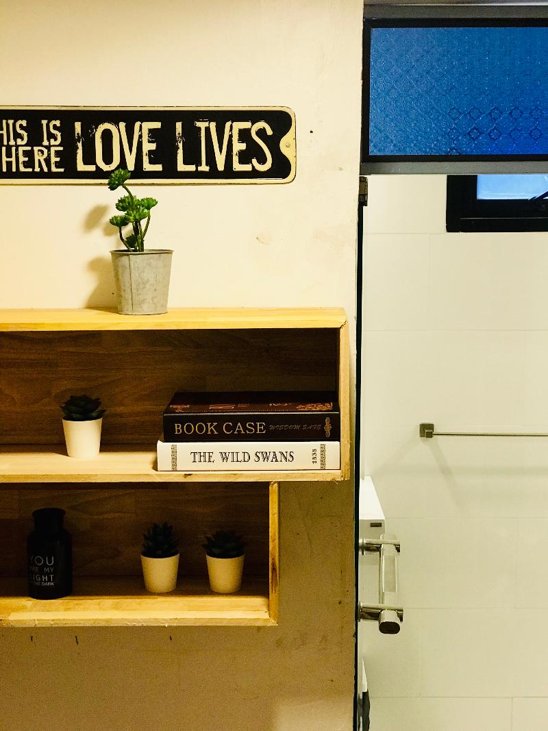 Blu Cabin Ari Stylish Gay Poshtel By Zuzu - Oda