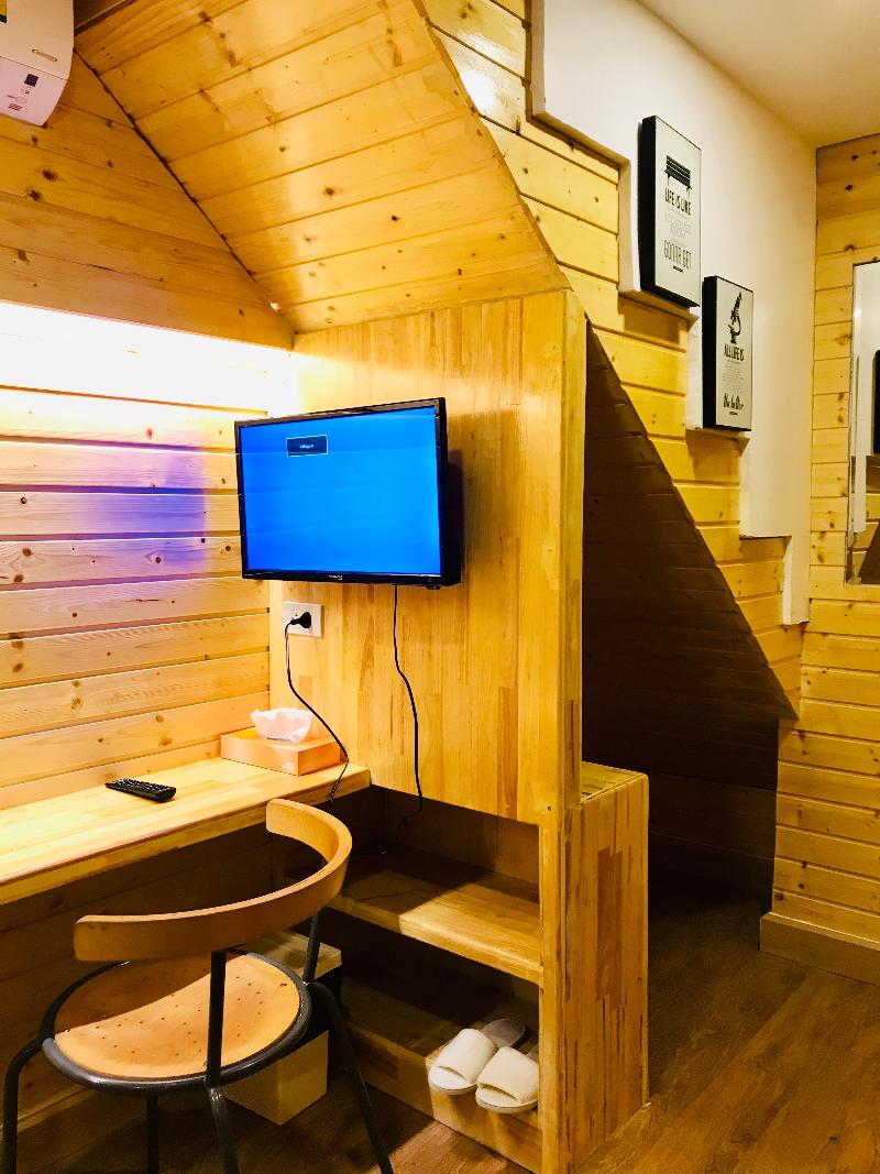Blu Cabin Ari Stylish Gay Poshtel By Zuzu - Oda