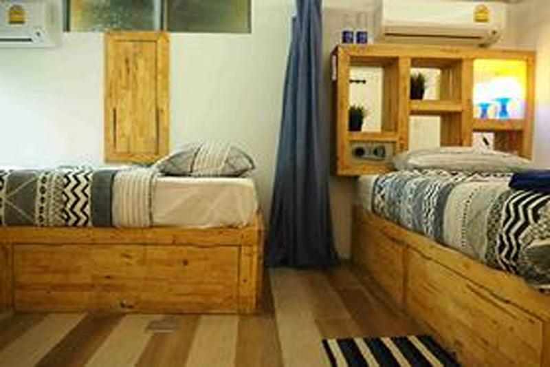 Blu Cabin Ari Stylish Gay Poshtel By Zuzu - Oda