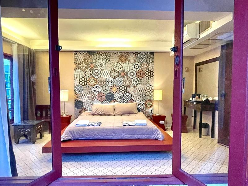 Blu Cabin Ari Stylish Gay Poshtel By Zuzu - Oda