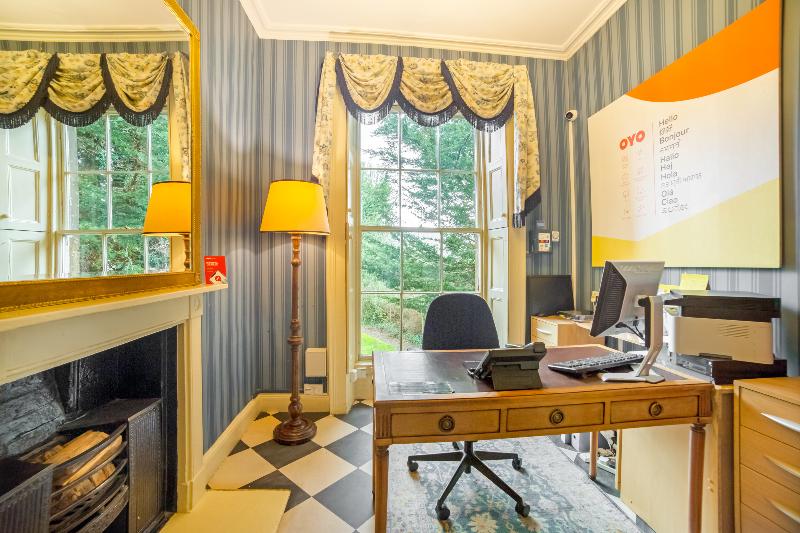 OYO Bailbrook Lodge, Bath - Lobi