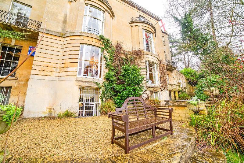OYO Bailbrook Lodge, Bath - Genel
