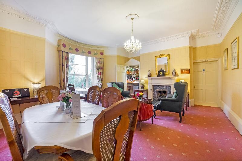 OYO Bailbrook Lodge, Bath - Restoran