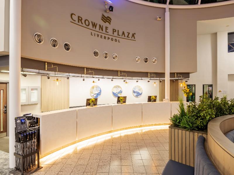 Crowne Plaza Liverpool City Centre - Lobi