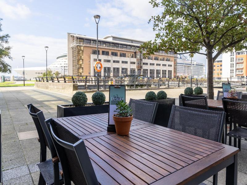 Crowne Plaza Liverpool City Centre - Teras