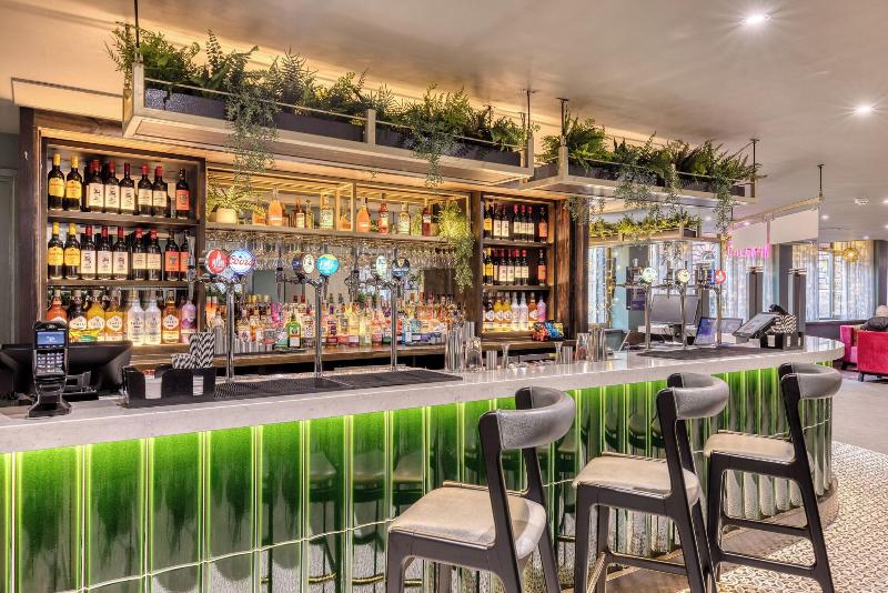 Premier Inn Glasgow City - George Square - Bar