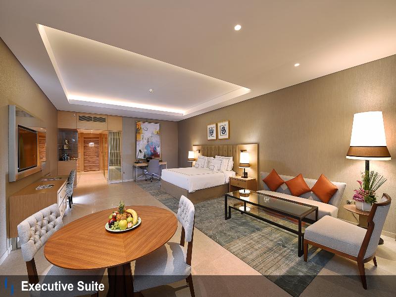 Grand Cosmopolitan Hotel - Oda