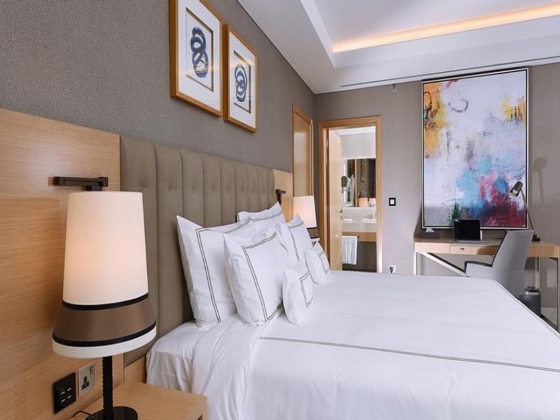 Grand Cosmopolitan Hotel - Oda