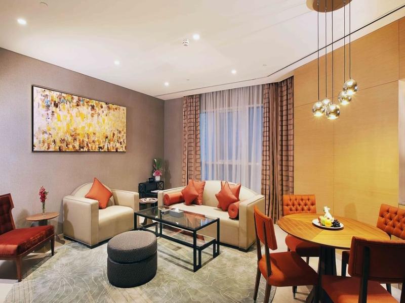 Grand Cosmopolitan Hotel - Oda