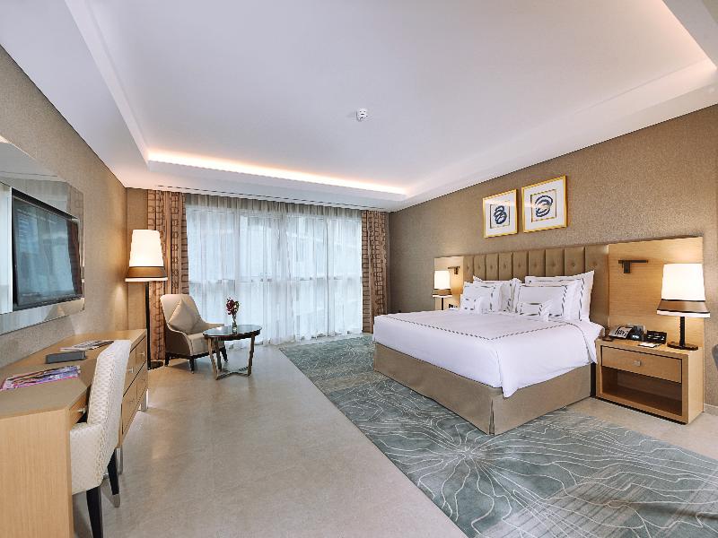 Grand Cosmopolitan Hotel - Oda