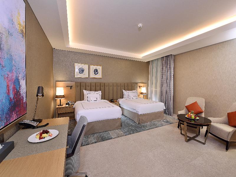 Grand Cosmopolitan Hotel - Oda