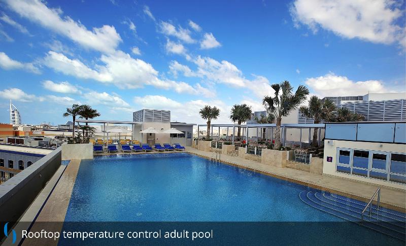 Grand Cosmopolitan Hotel - Havuz